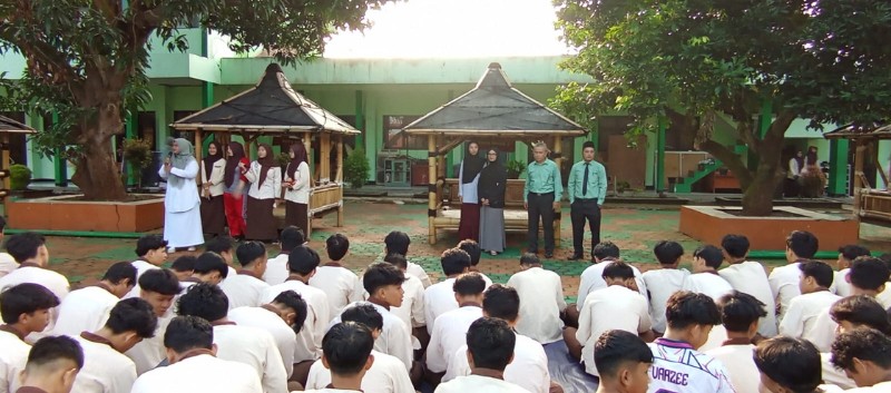 kamis1.jpg